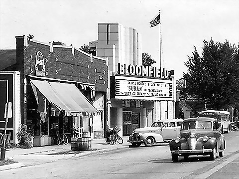 Name:  a^rare_photo_of_the_bloomfield.jpg
Views: 895
Size:  64.0 KB