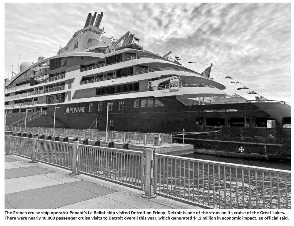 Name:  cruiseboat-detroit.jpg
Views: 327
Size:  116.9 KB
