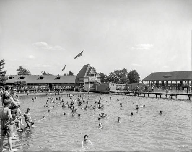 Name:  1903 Swimming Pool - Belle Isle Park.jpg
Views: 1341
Size:  40.6 KB